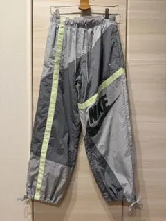 NIKE ウーブンパンツ