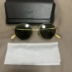 CELINE セリーヌ サングラス CL40100U 未使用！ゴールドのサムネイル