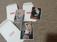 新品未使用未開封) リーバイス LEVI'S ロゼ ROSÉ 特典 トレカ - メルカリ