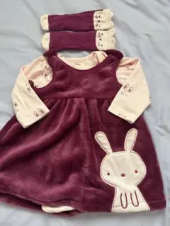 ウサギ刺繍のワンピースセット