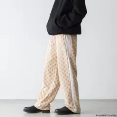 PUMA プーマ　ジャージ　モノグラム　ベージュ　パンツ