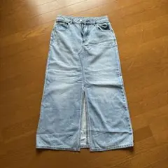 GU ライトブルー タイトスカート スリット入り