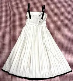 美品　axesfemmeアクシーズ ストライプバックリボンフレアワンピース