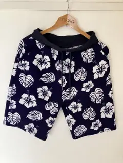 ストレッチ　ショートパンツ M 快適生地 全方向ストレッチ