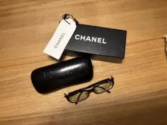 ◆CHANEL　シャネル◆カメリアロゴ付き　サングラス　保存袋付き CHANEL シャネル カメリア ココマーク サングラス 箱 ケース 保存袋