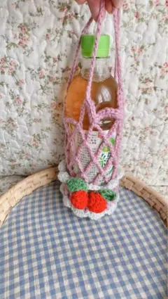 【ハンドメイド】カップケーキ あみぐるみ ボトルホルダー バッグチャーム