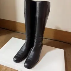 黒レザー ロングブーツ 低ヒール