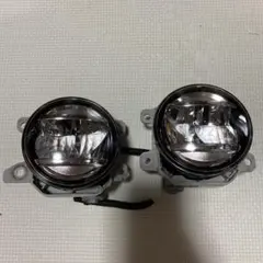 ダイハツ純正　75系　フォグランプ　左右　未使用品 2025年最新】Yahoo!オークション -ダイハツ 純正 フォグランプの中古品