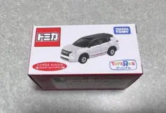 トミカ　三菱アウトランダー　トイザらス限定ラリアート仕様