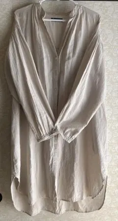 アイリッシュリネン　ベージュ 長袖　シャツワンピース　Vネック