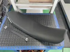 DR-Z4S 純正ローシート　新車外しのサムネイル