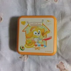 ディズニー　ダッフィーフレンズ　クッキー・アン　缶ケース