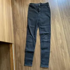 最終値下げ！Ｈ＆Ｍ　黒　パンツ