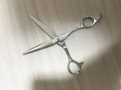 かね福 理美容シザー 散髪用ハサミ プロ仕様 Z60 155mm - メルカリ