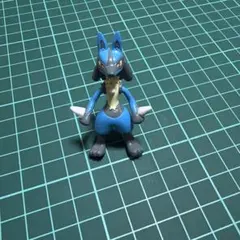 ポケモン ルカリオ フィギュア