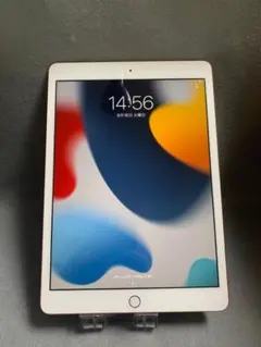 超美品 iPad 第7世代 10.2インチ 128GB WiFi版 ゴールド色