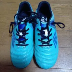Umbro ターコイズ　 サッカーシューズ