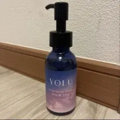 【pinowa様専用】YOLU カームナイトリペアヘアオイルのサムネイル