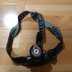 Item thumbnail for item 32effcd4-00c7-4500-9d66-9ba95763d4f4