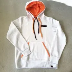 ニューバランス　パーカー