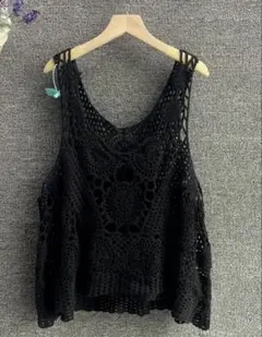 新品　ブラックレース編み Vネック トップス ベスト　ビスチェ　かぎ編み