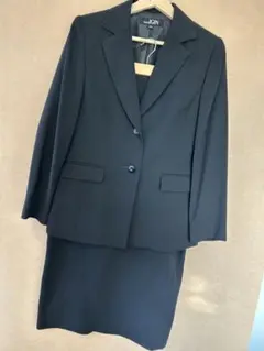 東京イギン ブラックフォーマル スカート　セットアップ 11号