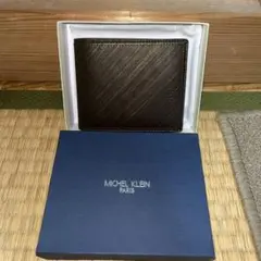【未使用品】MICHEL KLEIN PARIS 二つ折り財布のサムネイル