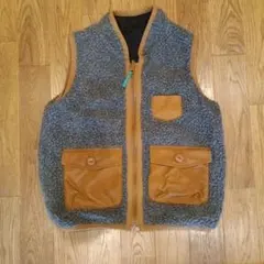 【美品】BREEZE中綿ベスト