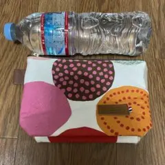 カラフルドット柄ポーチ