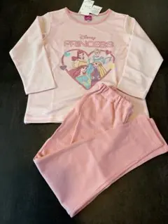 新品　 ディズニープリンセス 長袖パジャマ　120