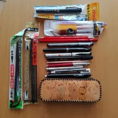 革のペンケース他筆記具まとめ売り