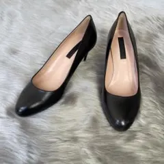 極美品　ヒューゴボス　HUGO BOSS パンプス　ヒール　レザー　イタリアのサムネイル