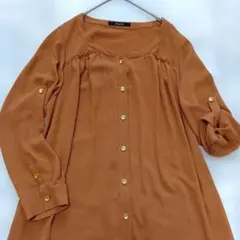フォンセ ワンピース ロングシャツ 日本製 羽織り 前開き 金ボタン 上品のサムネイル