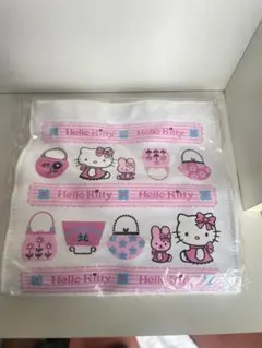 2026年最新】キティ レトロ ポーチの人気アイテム - メルカリ