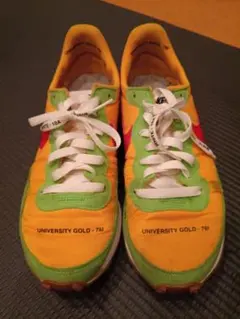 Nike スニーカー ユニバーシティゴールド