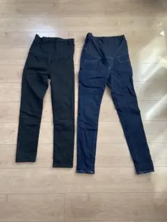 UNIQLO ウルトラストレッチマタニティレギンスパンツ　二枚