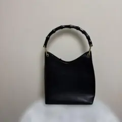 中側状態は傷や汚れありGUCCI バンブーハンドル ハンドバッグ ブラック 