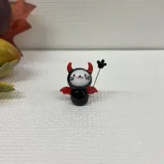 ガラス細工　コスプレ悪魔ネコ