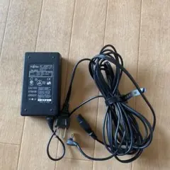 Makita AC/DC ADAPTER GM152-2400525-D - メルカリ