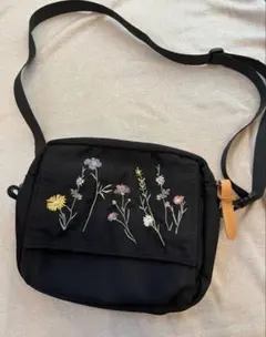glanta ショルダーバッグ 花柄刺繍 ブラック