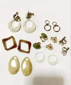 エレガントな異素材ミックスイヤリングセット