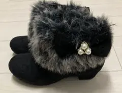 ファー付きショートブーツ　スエード　黒　21cm