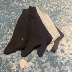 新品　未使用　メンズ靴下4足セット黒紺グレー無地