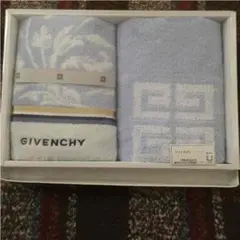 値下げ中！　新品 ジバンシー タオル。