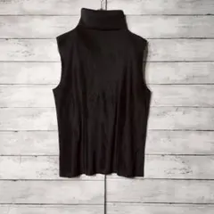 Item thumbnail for item 7d2dcf35-4b2d-48d1-8dcc-21d55d9488c3