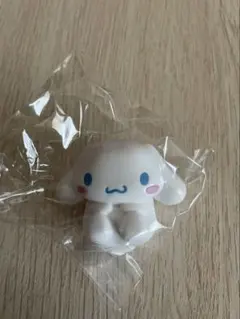 サンリオキャラクターズ　ゆらゆら　シークレットマスコット　シナモン