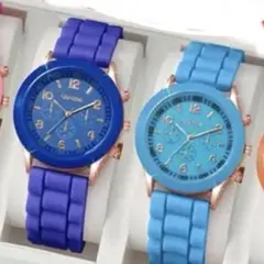 腕時計　2個セット　ペアウォッチ　ラバーベルト