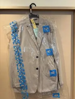 ユニクロ　セオリー　感動ジャケット　L