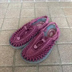 KEEN サンダル パープルのサムネイル