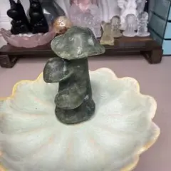 ✨グリーンジェイド✨3個のきのこが可愛い